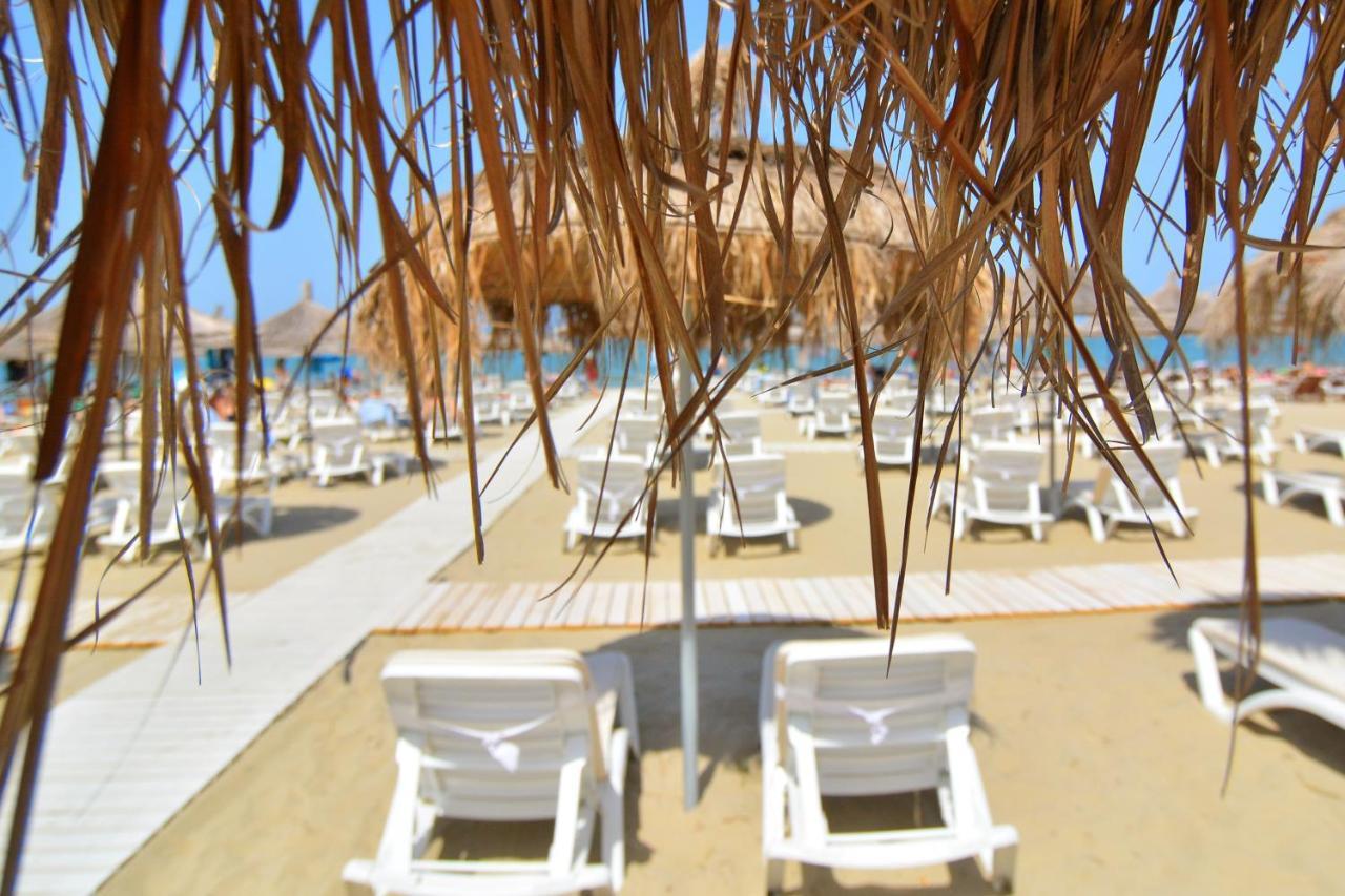 Sandy Beach Resort Golem  Exteriér fotografie